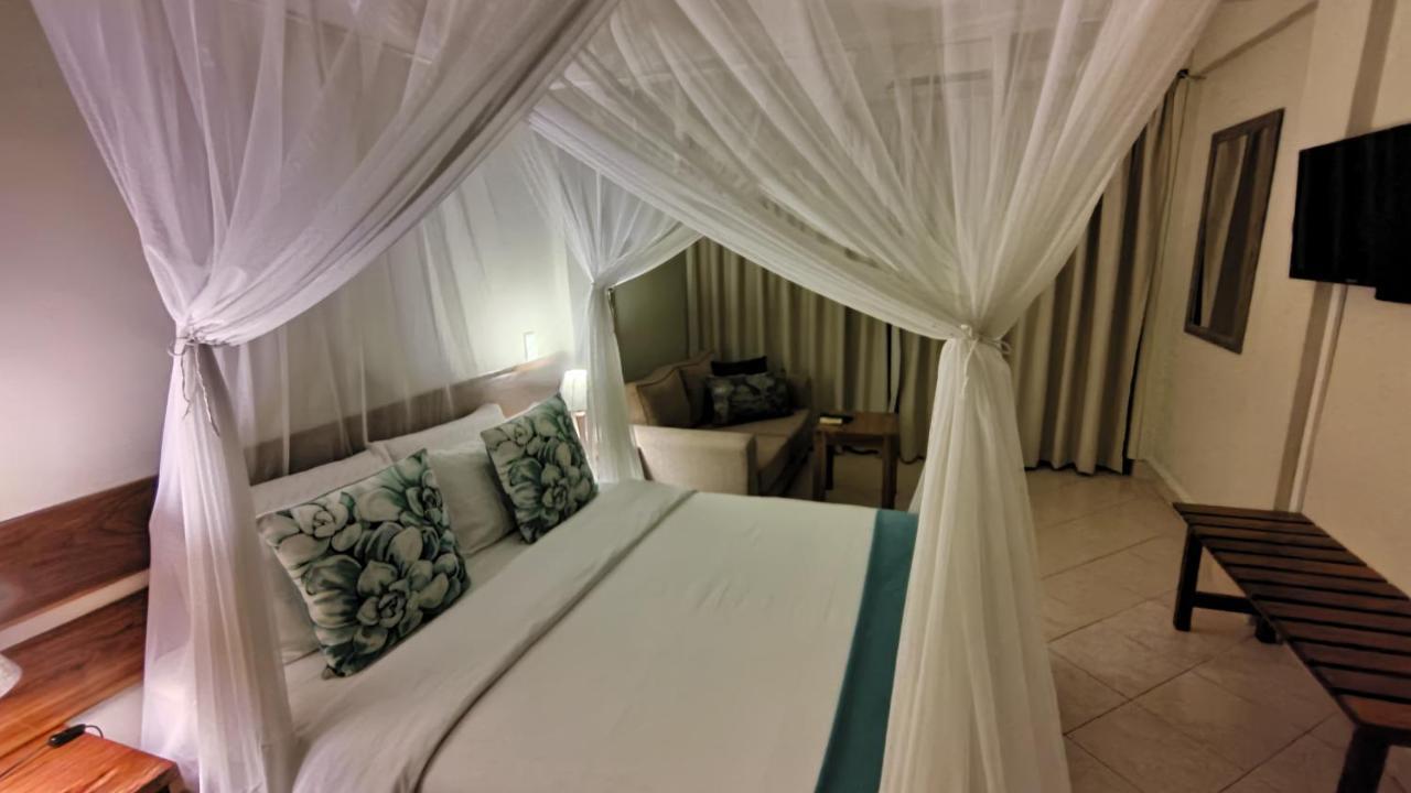 Sundown Guest House Мапуто Екстериор снимка
