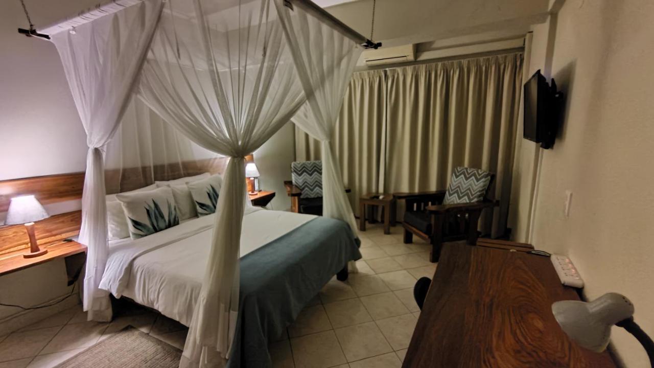 Sundown Guest House Мапуто Екстериор снимка