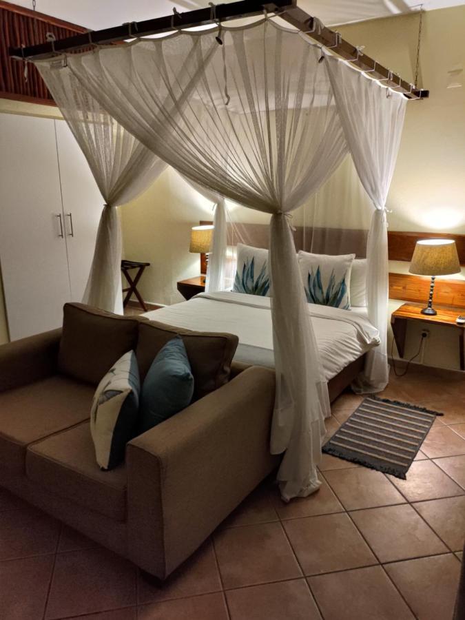 Sundown Guest House Мапуто Екстериор снимка