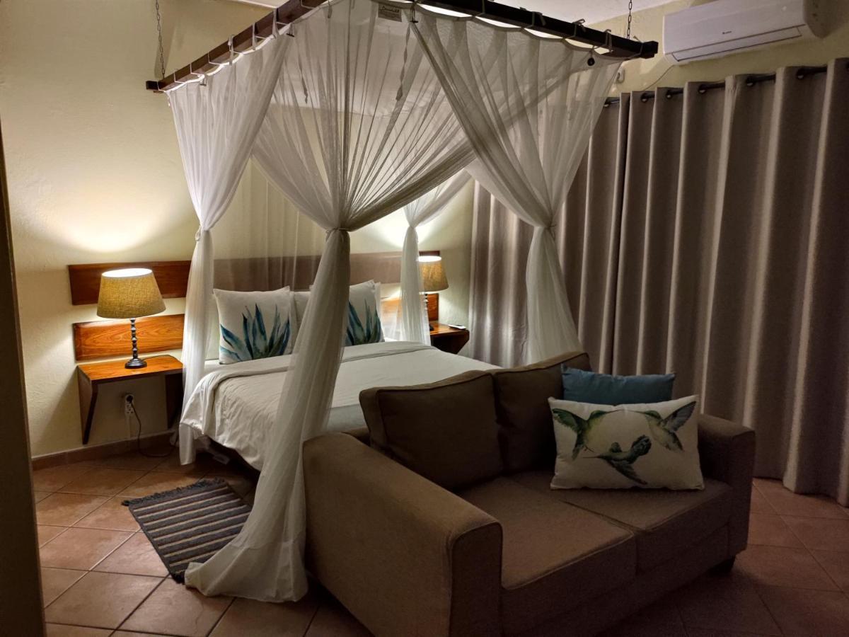 Sundown Guest House Мапуто Екстериор снимка