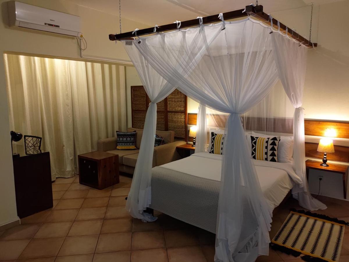 Sundown Guest House Мапуто Екстериор снимка