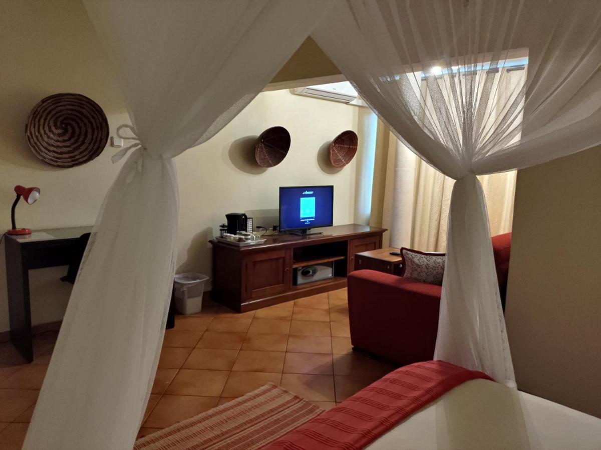 Sundown Guest House Мапуто Екстериор снимка