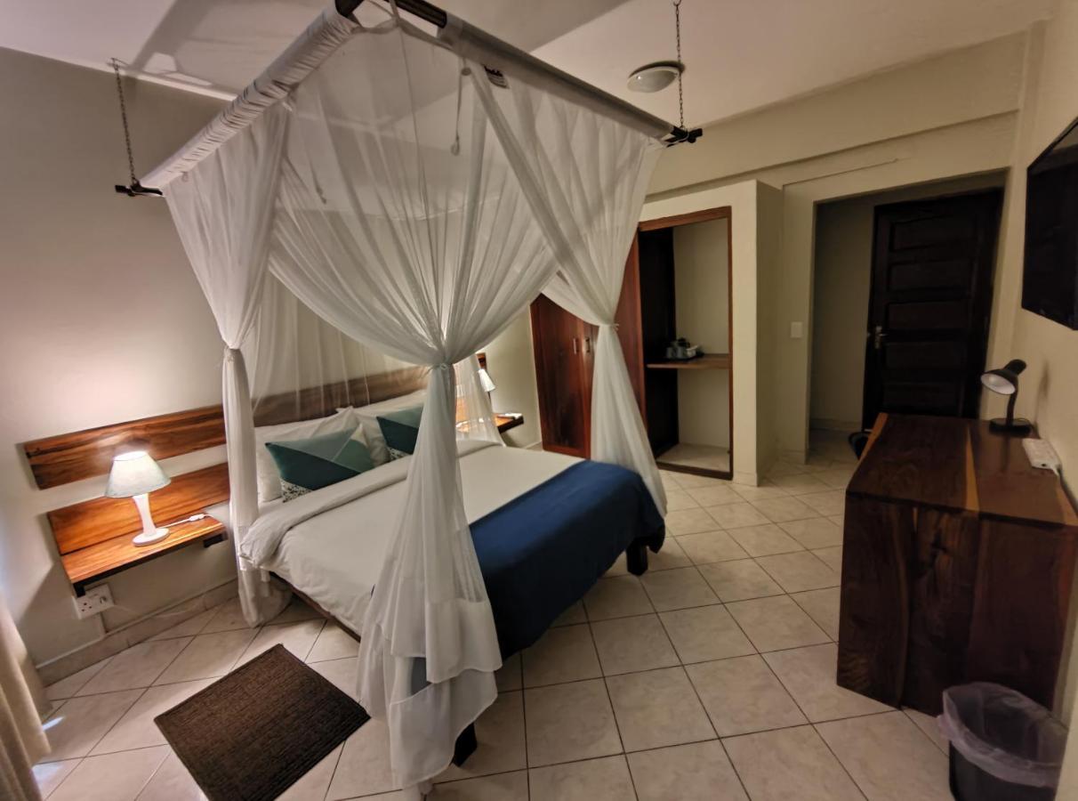 Sundown Guest House Мапуто Екстериор снимка