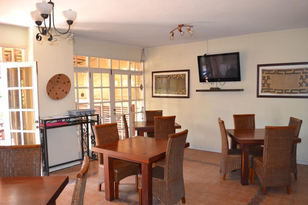 Sundown Guest House Мапуто Екстериор снимка